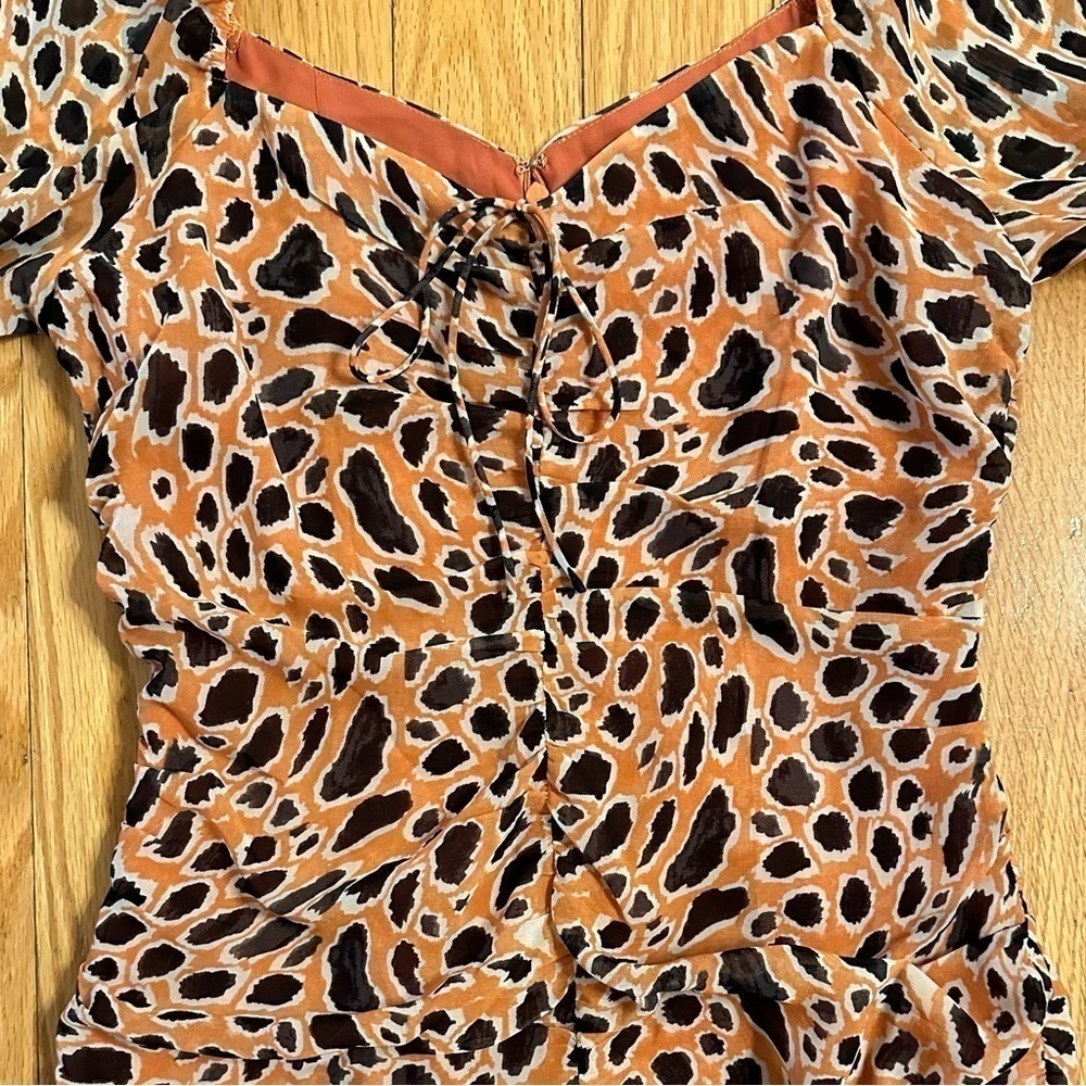 JOA Just One Answer Orange Leopard Print Short Sleeve Ruched Mini Dress S - Picture 4 of 8